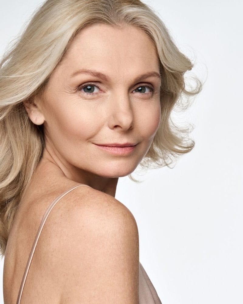 How to tighten the skin of your face?